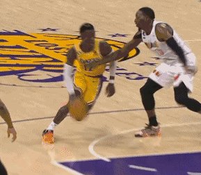 500万彩票网-施罗德王者归来接管比赛 特殊一胜振奋湖人士气